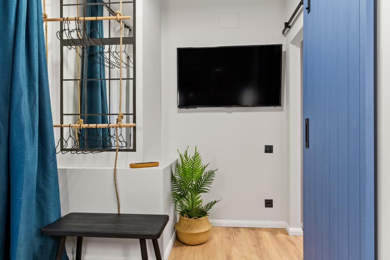 Tova Pearl Ultracentral - Romana Square Subway Apartment Bucharest Exterior photo